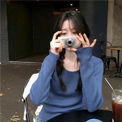 蓝精灵2
